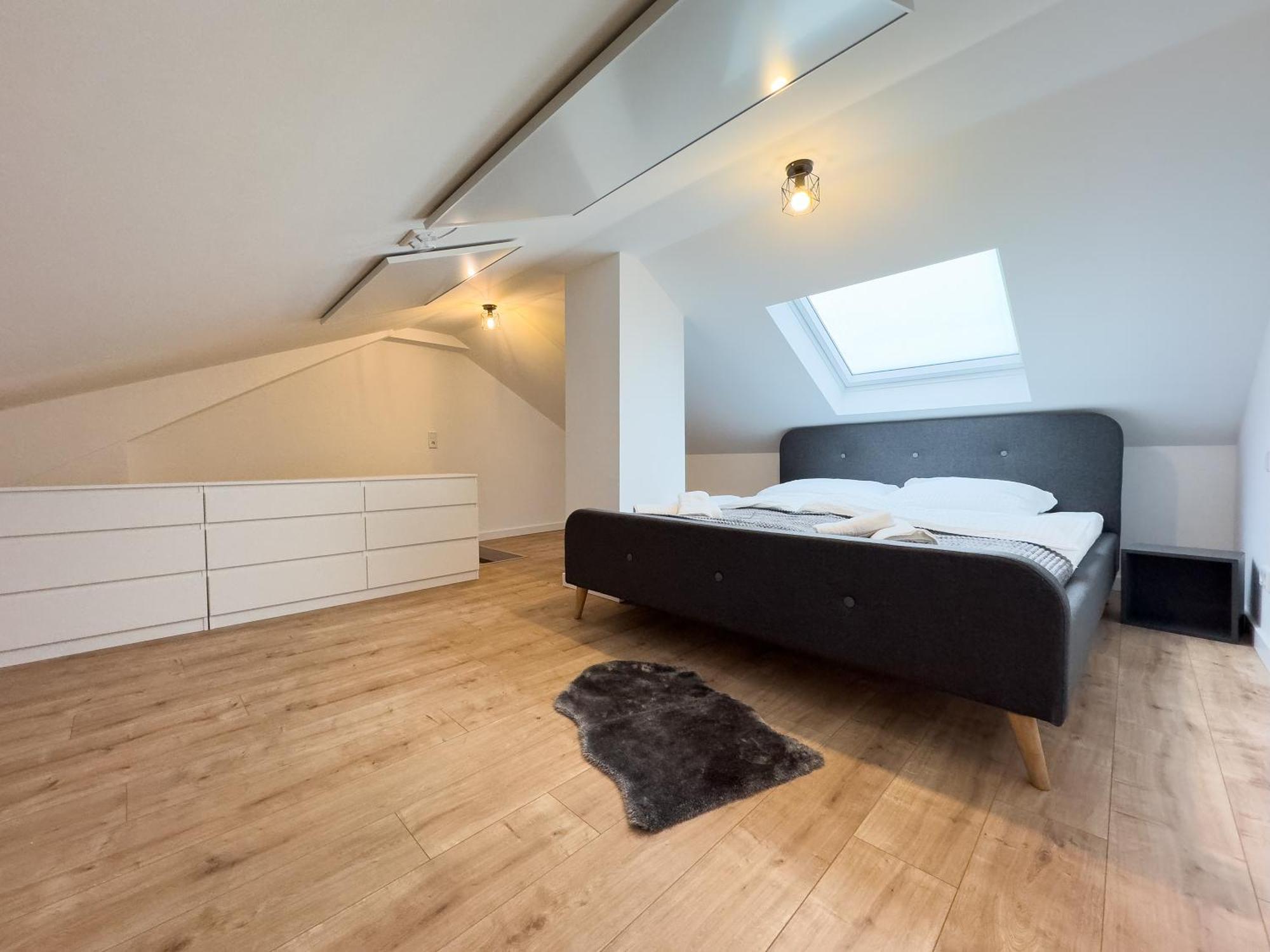 Klassen Apartments! Stadtnahes Ferienhaus* Mit Terrasse In Aulendorf * Fuer 6-8 Personen Exterior foto